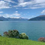 Alojamento de Acomodação e Pequeno-almoço Sognefjord Gjesteheim