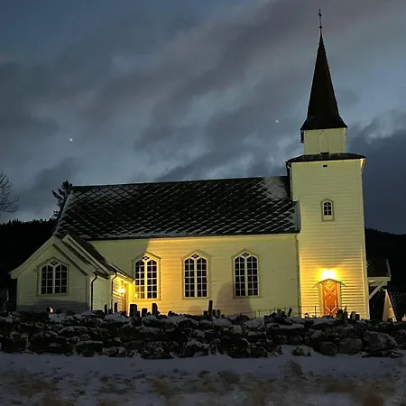Sognefjord Gjesteheim Vangsnes