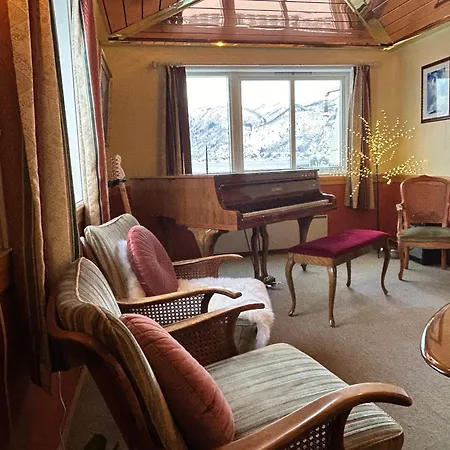 Sognefjord Gjesteheim *