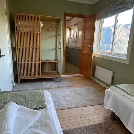 فندق مبيت وإفطار Sognefjord Gjesteheim Vangsnes