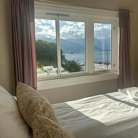 Sognefjord Gjesteheim * Vangsnes