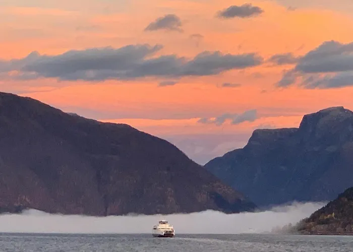 Bed & Breakfast Sognefjord Gjesteheim *