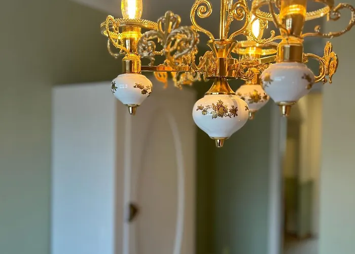 Sognefjord Gjesteheim Bed & Breakfast *