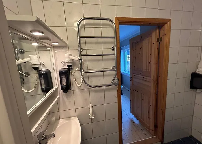 Sognefjord Gjesteheim Bed & Breakfast *