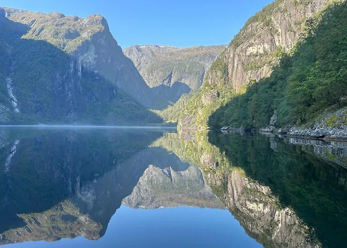 Sognefjord Gjesteheim Bed & Breakfast