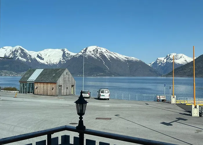 Sognefjord Gjesteheim *