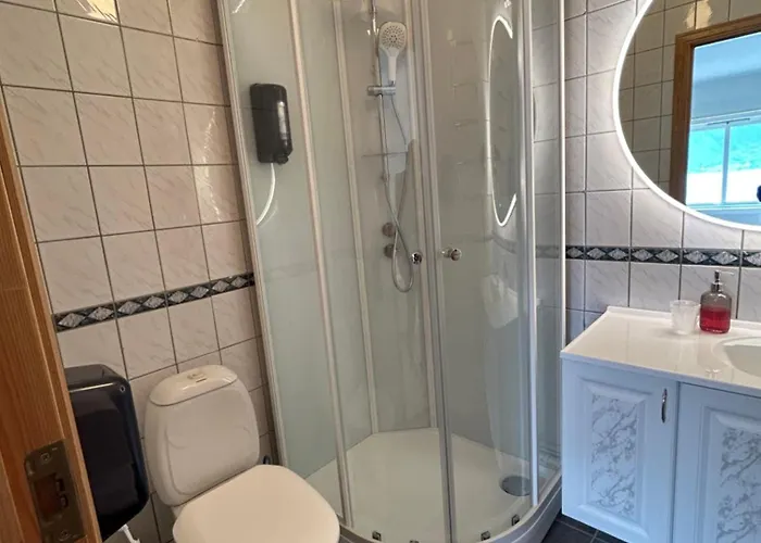 Sognefjord Gjesteheim Vangsnes