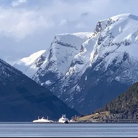 Sognefjord Gjesteheim * 旺斯内斯