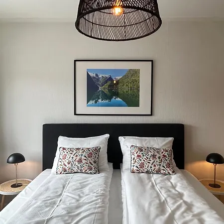 Sognefjord Gjesteheim 旺斯内斯